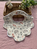 Bavoir fleur bébé